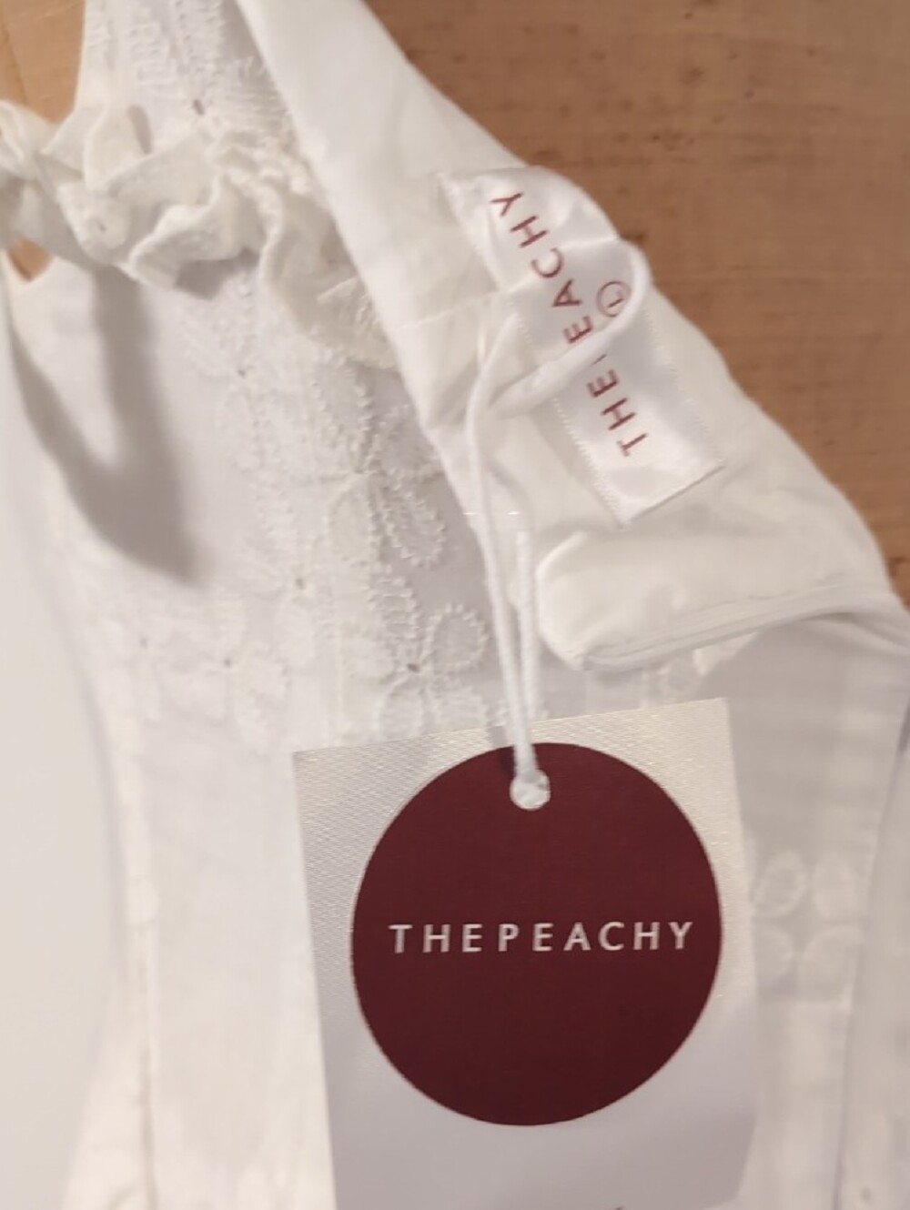 White Off-Shoulder Eyelet Maxi Dress - Thepeachy - Picture 5 of 5